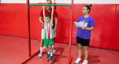 Karşıyaka'da örnek hizmet: Sportif yetenekler keşfediliyor