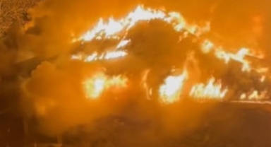 Köyde çıkan yangında 6 ev küle döndü