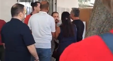 Manavkuyu Mahallesinde ortalık karıştı… Meclis üyesine saldırdı!