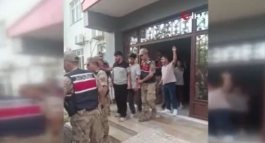 Polise saldırmışlardı... 9 kişi hakkında tutuklama kararı