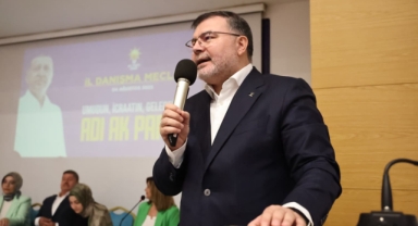 Saygılı: 25 yıldır CHP’nin yönettiği İzmir’de hizmet nerede?