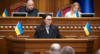 Ukrayna hükümetinden 18-22 yaş arası erkeklerin yurt dışına çıkışına onay