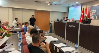 Ünsal suçu yine önceki döneme attı: 15 yıl geçse de borcu ödeyemem!