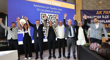 AK Parti'den Kemalpaşa'da 'rozet' şov: CHP'den de katılım var!