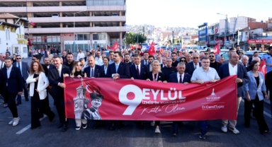 AK Partili İnan kortejdeki o görüntüye dikkat çekti: 1 tane CHP'li vekil yok!