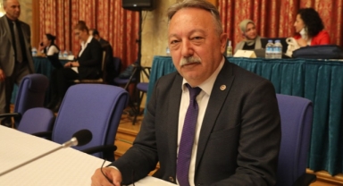 Bayır 'başarıyı kutlayacağız ama' dedi ve ekledi: Eski emek verenlere de saygısızlık yapmayacağız!