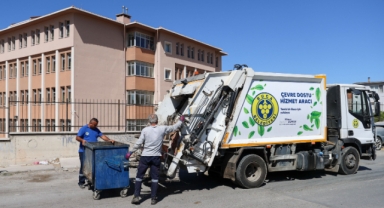 Buca’da 24 saat kesintisiz temizlik