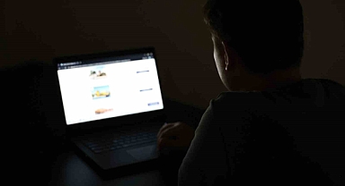 Burs dolandırıcıları e-Devlet'i bile taklit ediyor!