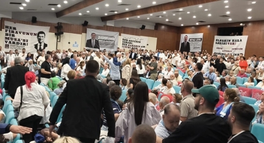 CHP Konak Kongresinde gerginlik... Ortalık karıştı!