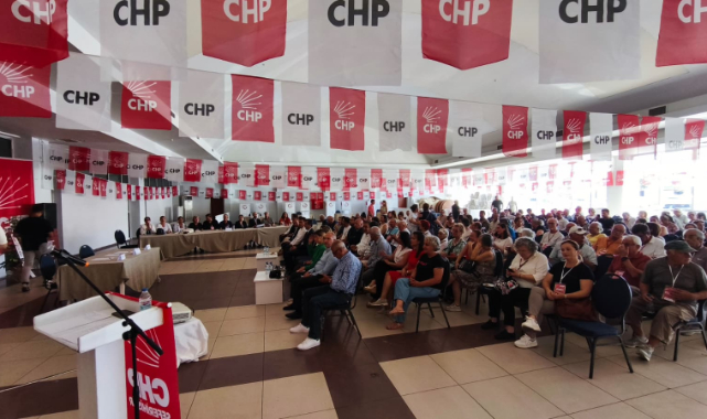 CHP Seferihisar'da Kongre Heyecanı: Rahmi Tezel Çınar Güvenoyu Aradı