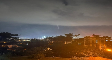 Denizde çıkan hortum görüntüleri korkuttu!