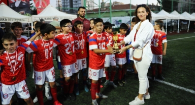 Karşıyaka’da Zafer Turnuvası tamamlandı