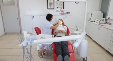 Konak’ta yüzler sağlıkla gülüyor