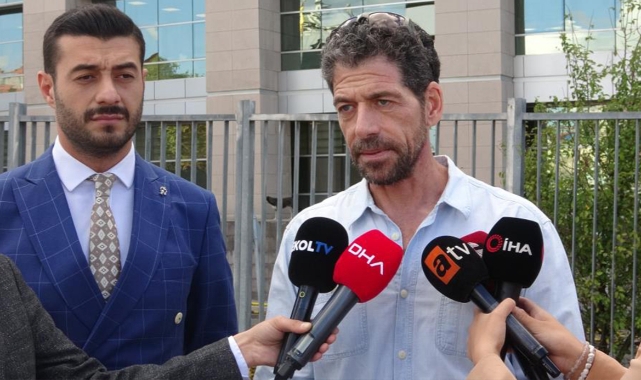 Oyuncu Cemal Hünal’ın imzası taklit edildi!