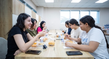 Üniversitelilerin barınma ücretlerine bu yıl da zam yok!