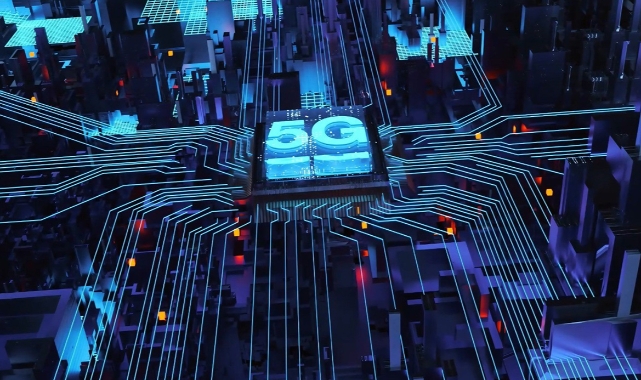 Bakan Uraloğlu tarih verdi: 5G için geri sayım başladı!