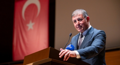 Başkan Tugay: Kültürün, sanatın, bilimin ve emeğin yanında olmayı sürdüreceğiz