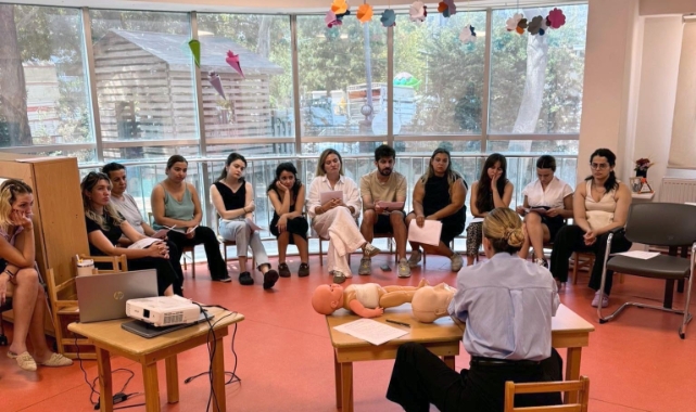 Bayraklı'da anaokulu öğretmenlerine hayat kurtaran eğitim