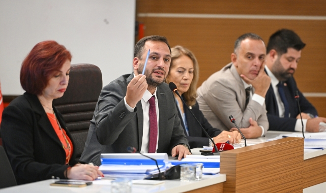 Bornova'nın 2026 bütçesine onay... Eşki: Dengeli bir bütçe!