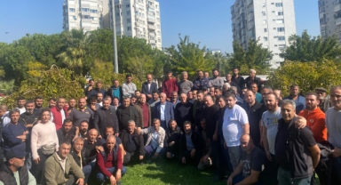 Bostanlı Pazar yerinde kriz: Esnaftan Başkan Ünsal’a tepki!