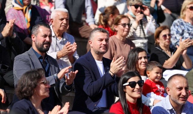 Buca’da 29 Ekim coşkusu başladı