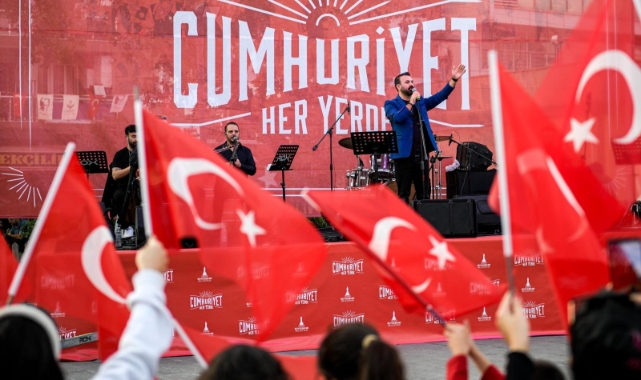 Büyükşehir’in 29 Ekim kutlamalarında ilk adres Torbalı