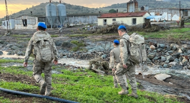 Foça'daki selde kaybolmuştu... Arama çalışmaları yeniden başladı!