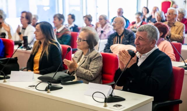 Güzelbahçe Belediyesi 3. Yaş Üniversitesi Yeni Döneme Coşkuyla Başladı