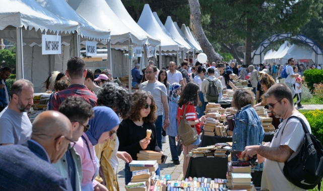 İZKİTAP ve İzmir Uluslararası Edebiyat Festivali başlıyor!