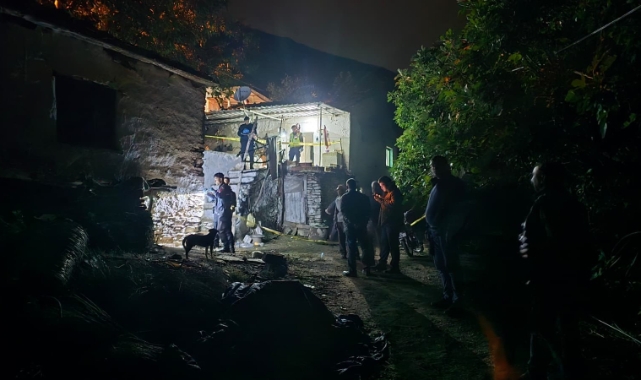 İzmir’de aile faciası: Oğlunu öldürdü, eşini ağır yaraladı