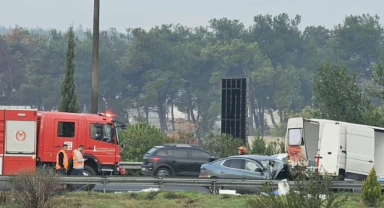 İzmir'de feci zincirleme kaza... Ölü ve yaralılar var!