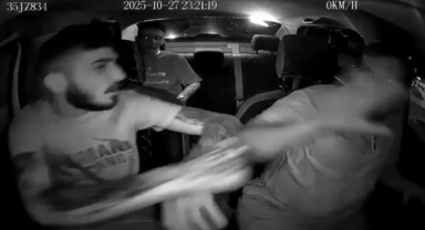 İzmir'de taksi şoförünün darbedildiği anlar kamerada