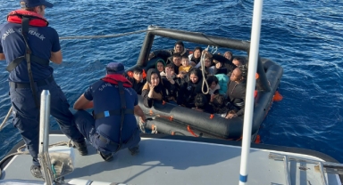 Lastik botta umut yolculuğu!