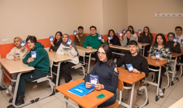 Menemen Belediyesi'nden eğitime tam destek!