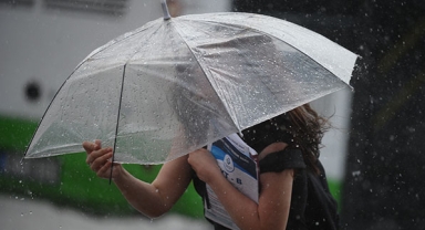 Meteoroloji’den İzmir’e kuvvetli sağanak uyarısı!