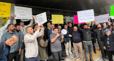 Pazarcı esnafından Karşıyaka Belediyesi önünde eylem!
