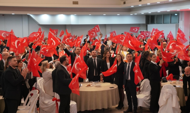 Seferihisar’da 29 Ekim Cumhuriyet Balosu’nda coşku dolu gece