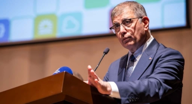 Tugay o tartışmayı yorumladı… Siyasette böyle şeyler olur!