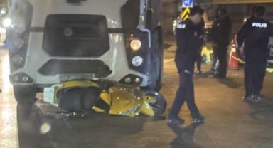 Vidanjörün altında kalan motosiklet sürücüsünün acı sonu!