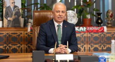 AK Parti Karşıyaka'dan tekstil pazarı tepkisi!