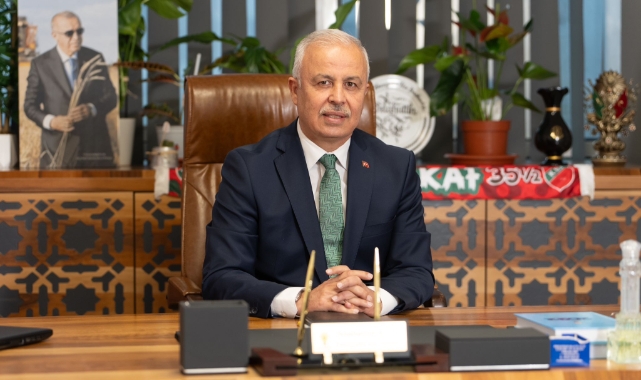 AK Parti Karşıyaka'dan tekstil pazarı tepkisi!