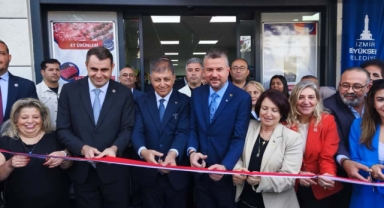 Buca'ya 2 şube açıldı! Başkan Tugay: İZMAR halk içindir!
