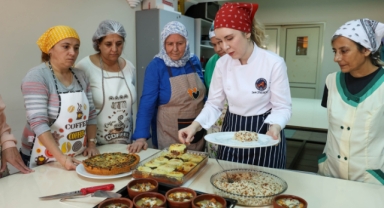 Bucalı kadınlar Evka-1 Semt Evi’nde dünya mutfağıyla buluşuyor