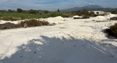 Burası Pamukkale değil Torbalı'da bir tarım alanı!