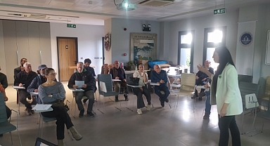 Büyükşehir'den Efes Selçuklu üreticilere toprak analizi desteği