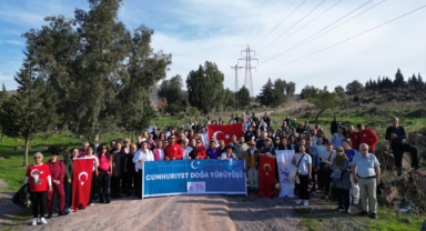 Çiğli’de Cumhuriyet Coşkusu Doğayla Buluştu