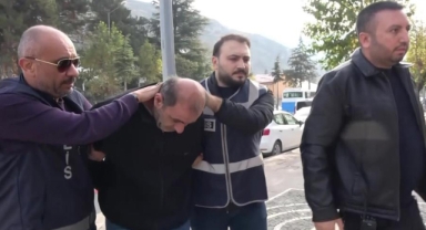 Evinde ölü bulunmuştu: Cinayeti 8 ay sonra DNA örneği aydınlattı