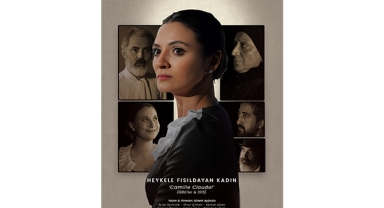 HEYKELE FISILDAYAN KADIN