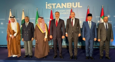 İstanbul’daki kritik Gazze toplantısı başladı