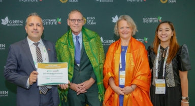 İzmir Büyükşehir Belediyesi’ne 'Öncü Kuruluş' ödülü